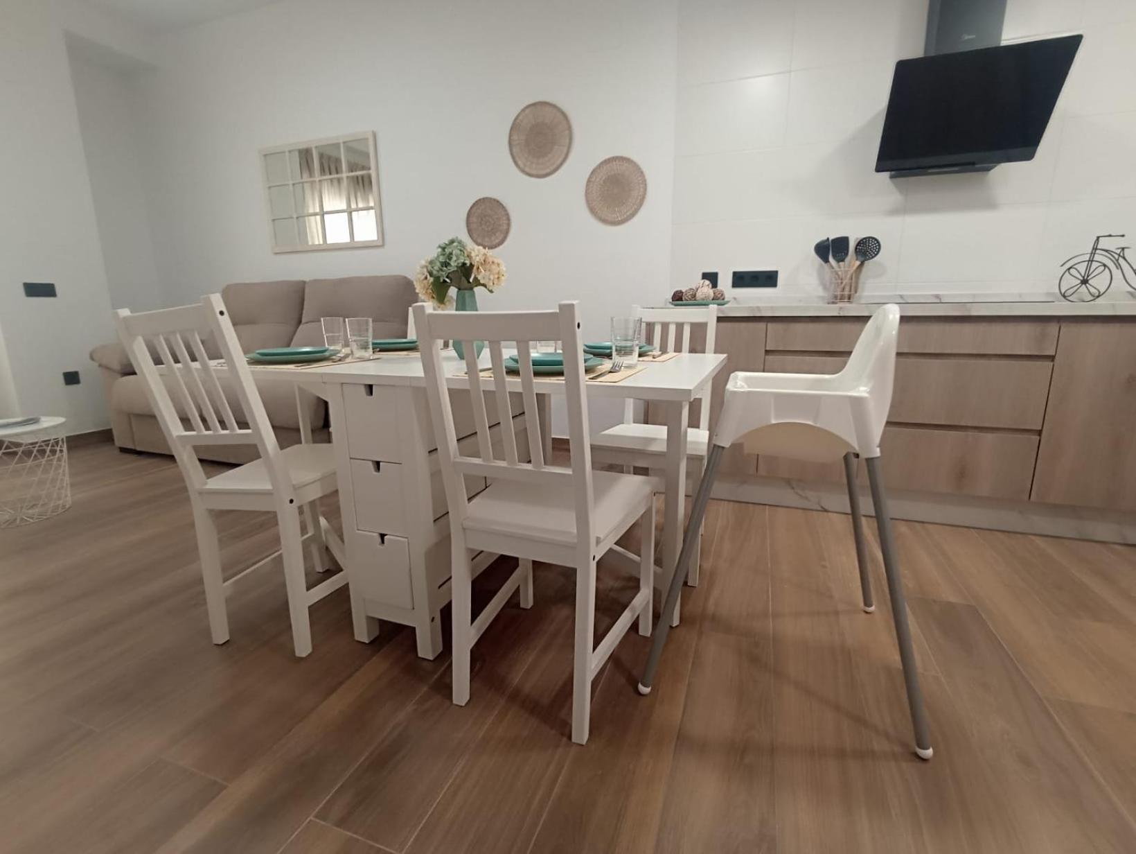Apartamento Nuevo Centrico Con Aparcamiento Privado Incluido Alcalá de Guadaira Exteriér fotografie